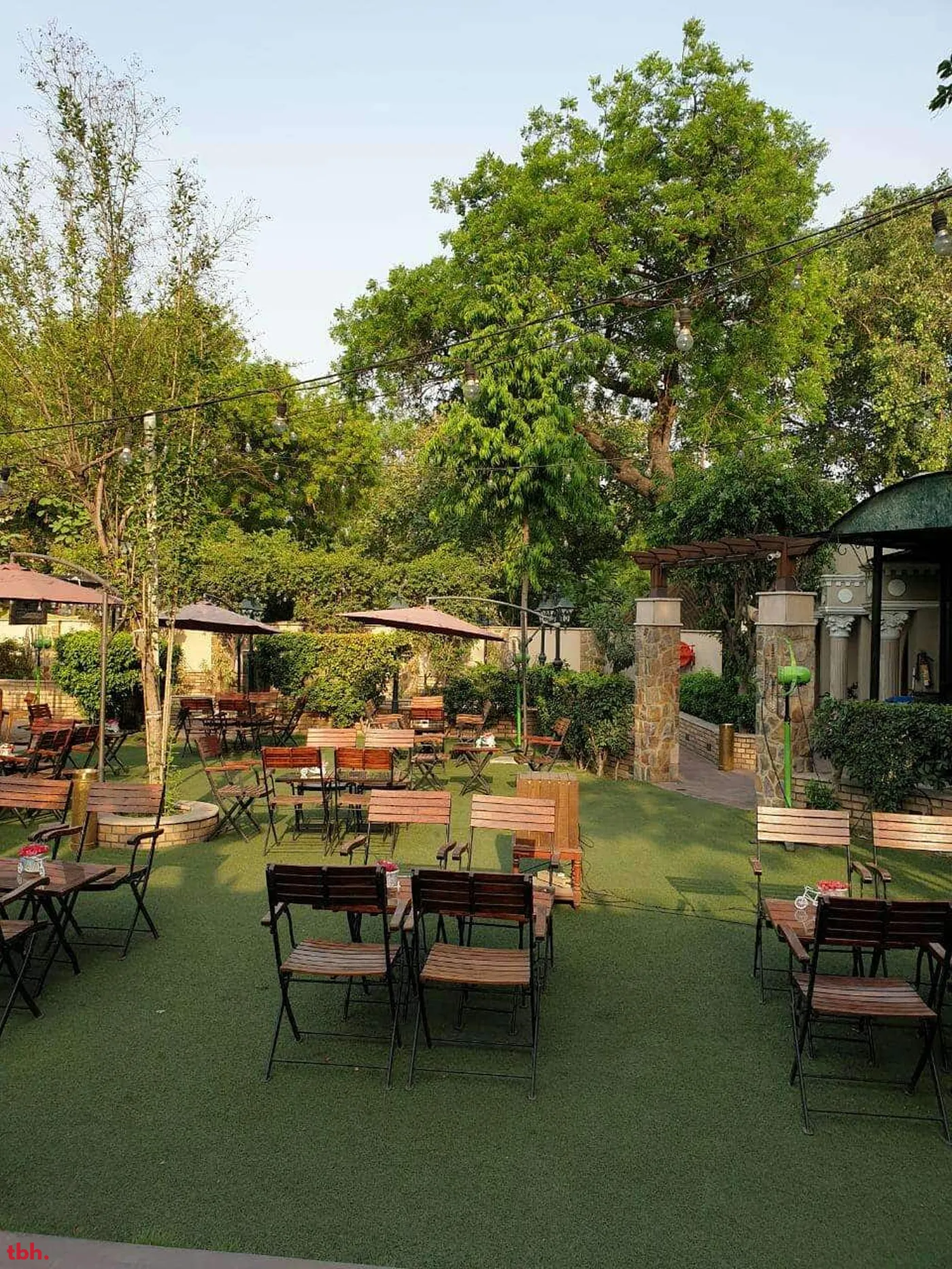 Rustique Outlet Image