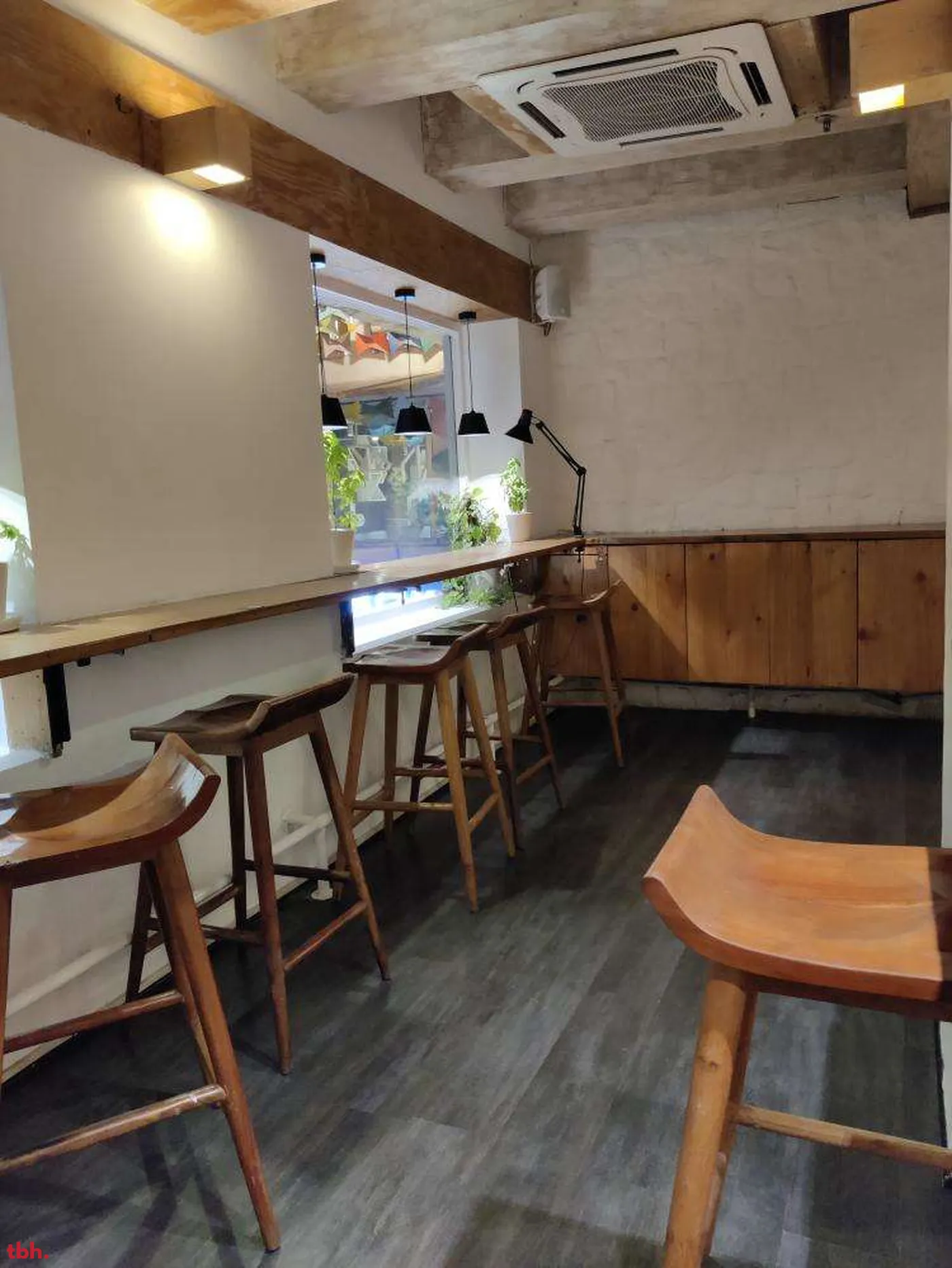 Perch Wine & Coffee Bar Outlet Image