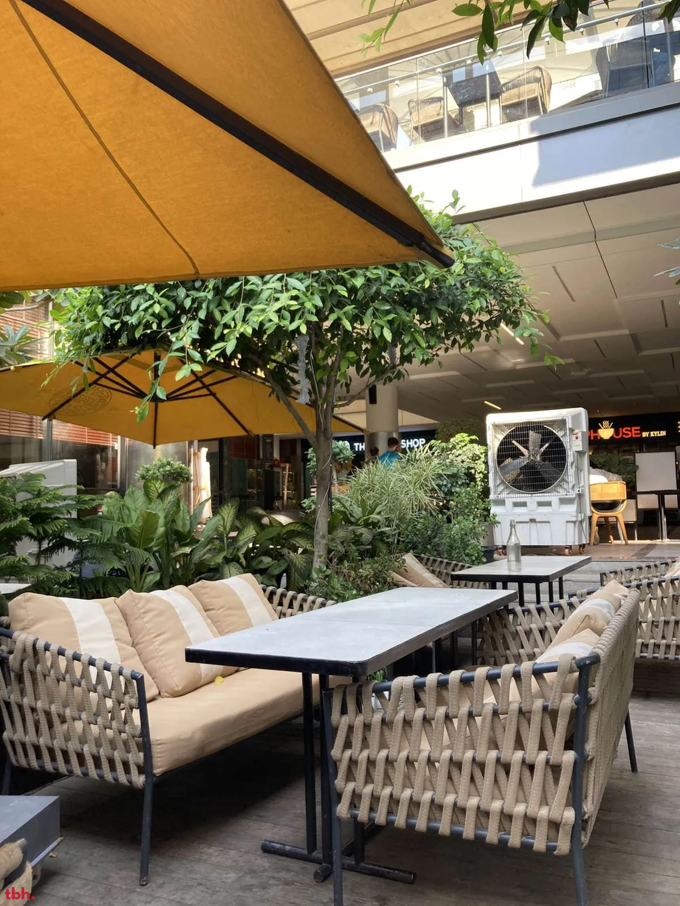 Cafe StayWoke Outlet Image