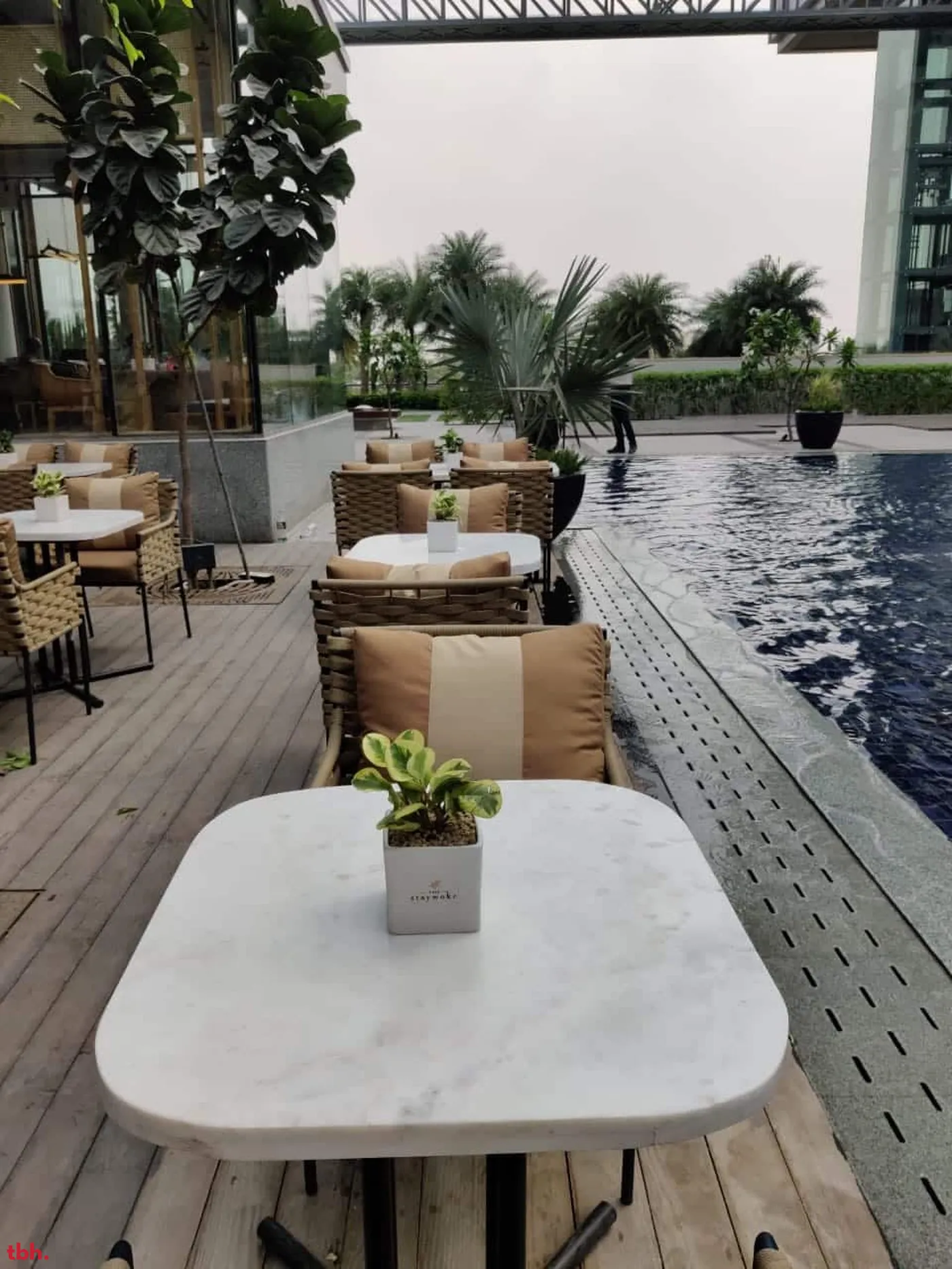 Cafe StayWoke Outlet Image