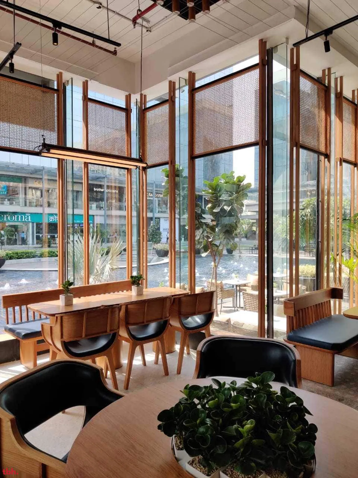 Cafe StayWoke Outlet Image