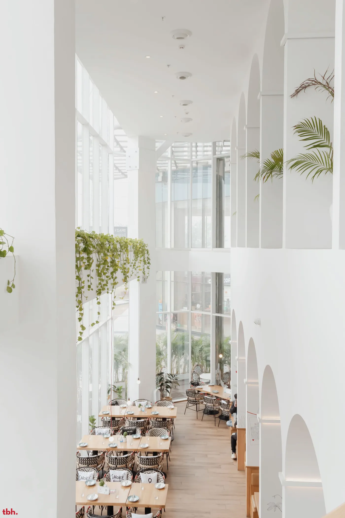 Smoke House Deli Outlet Image