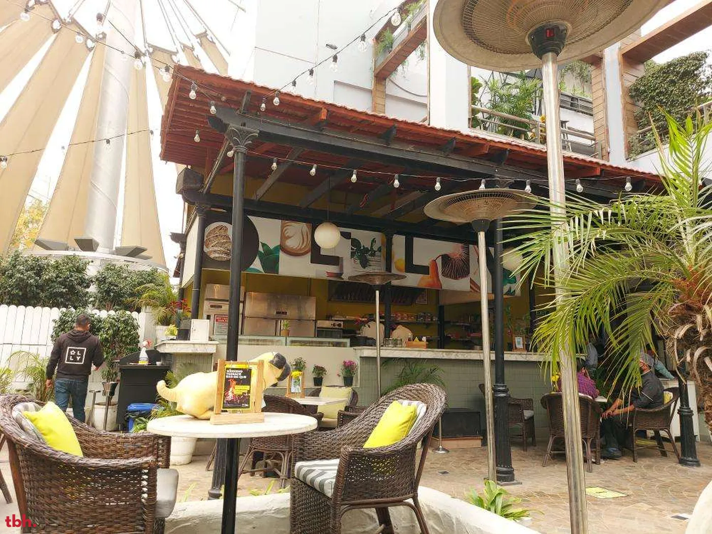 OLLY - Olive's All Day Cafe & Bar Outlet Image