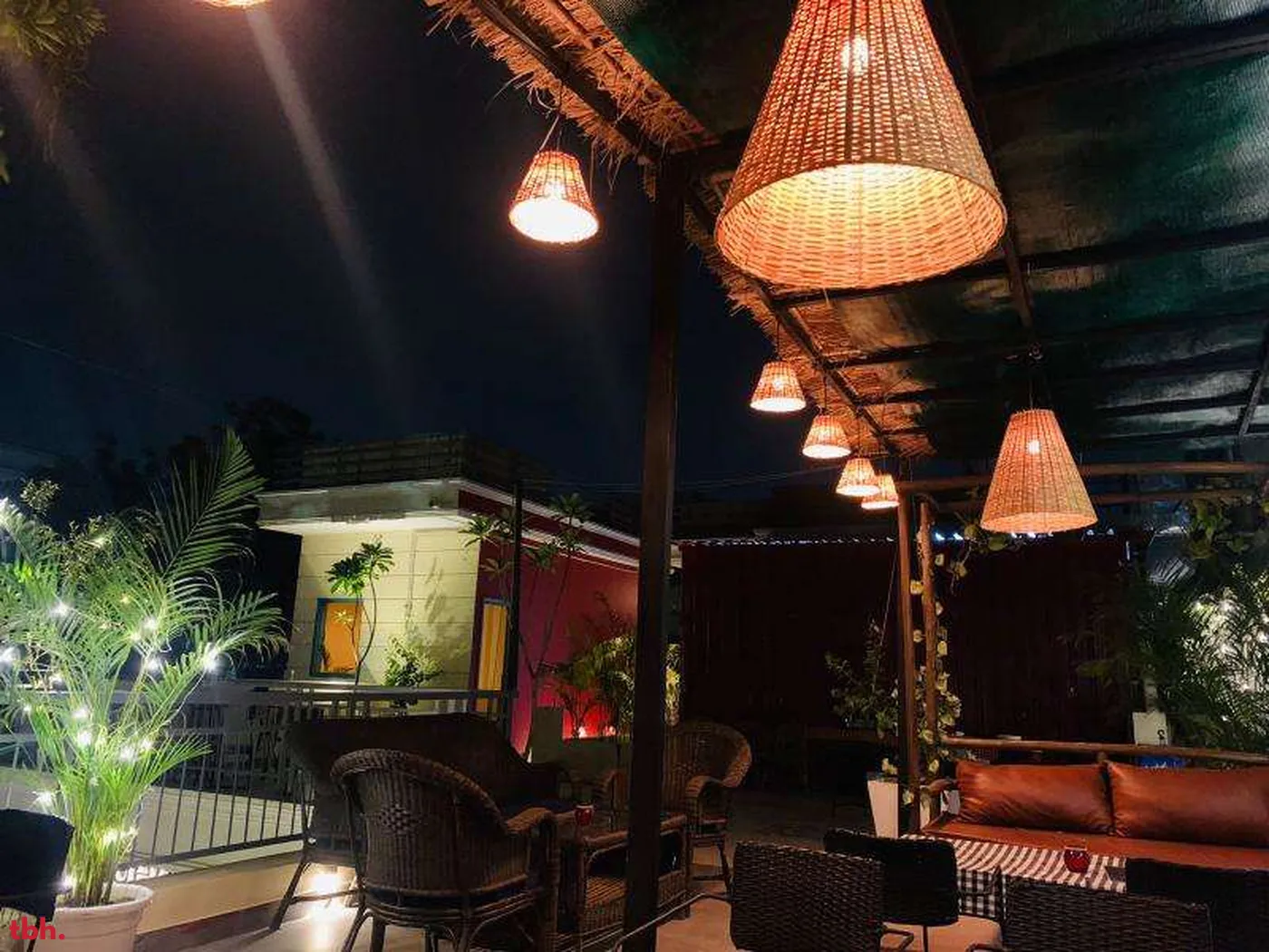 Cafe Aurika Outlet Image