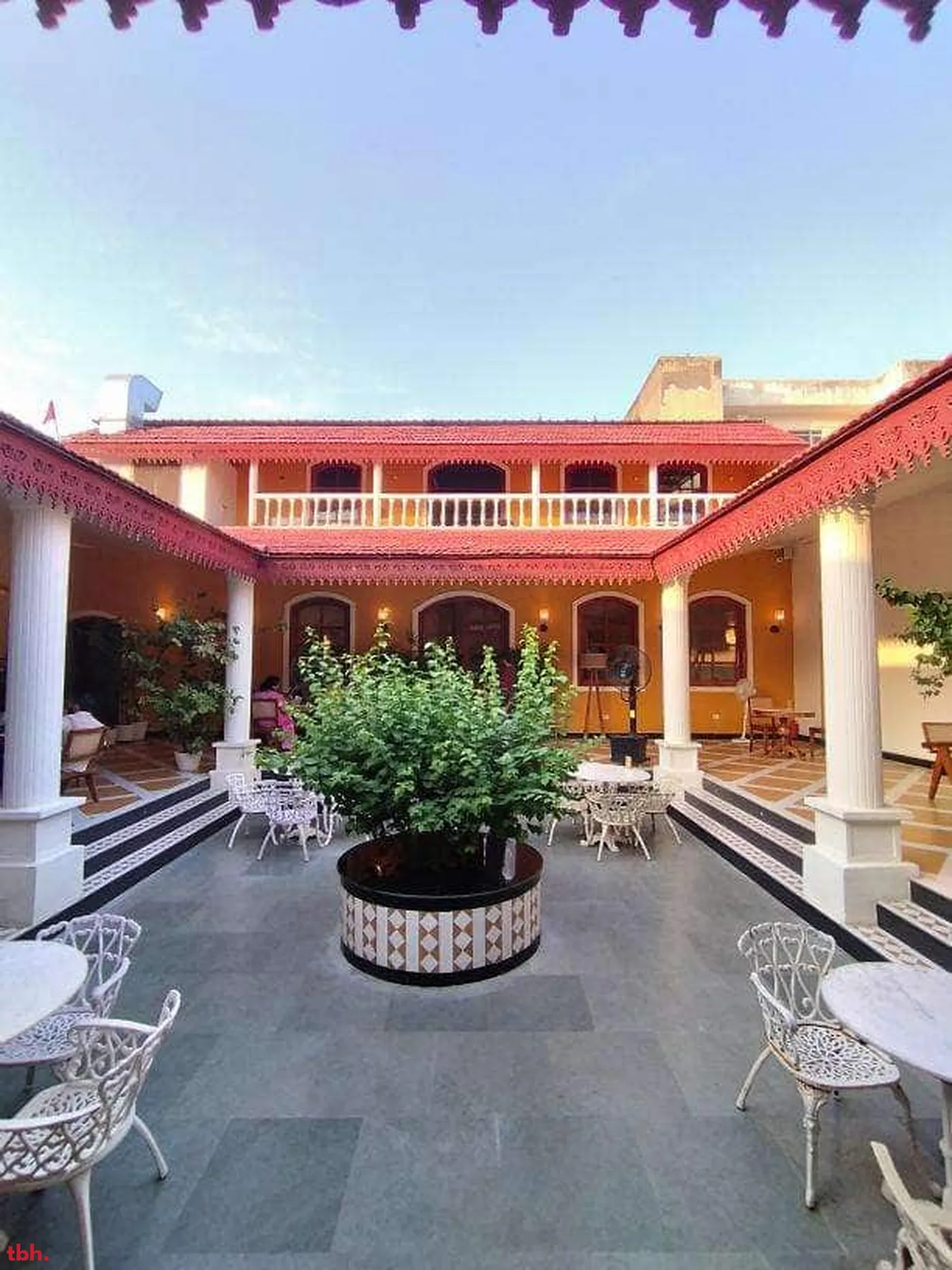 Colocal Indian Origin Chocolates Outlet Image