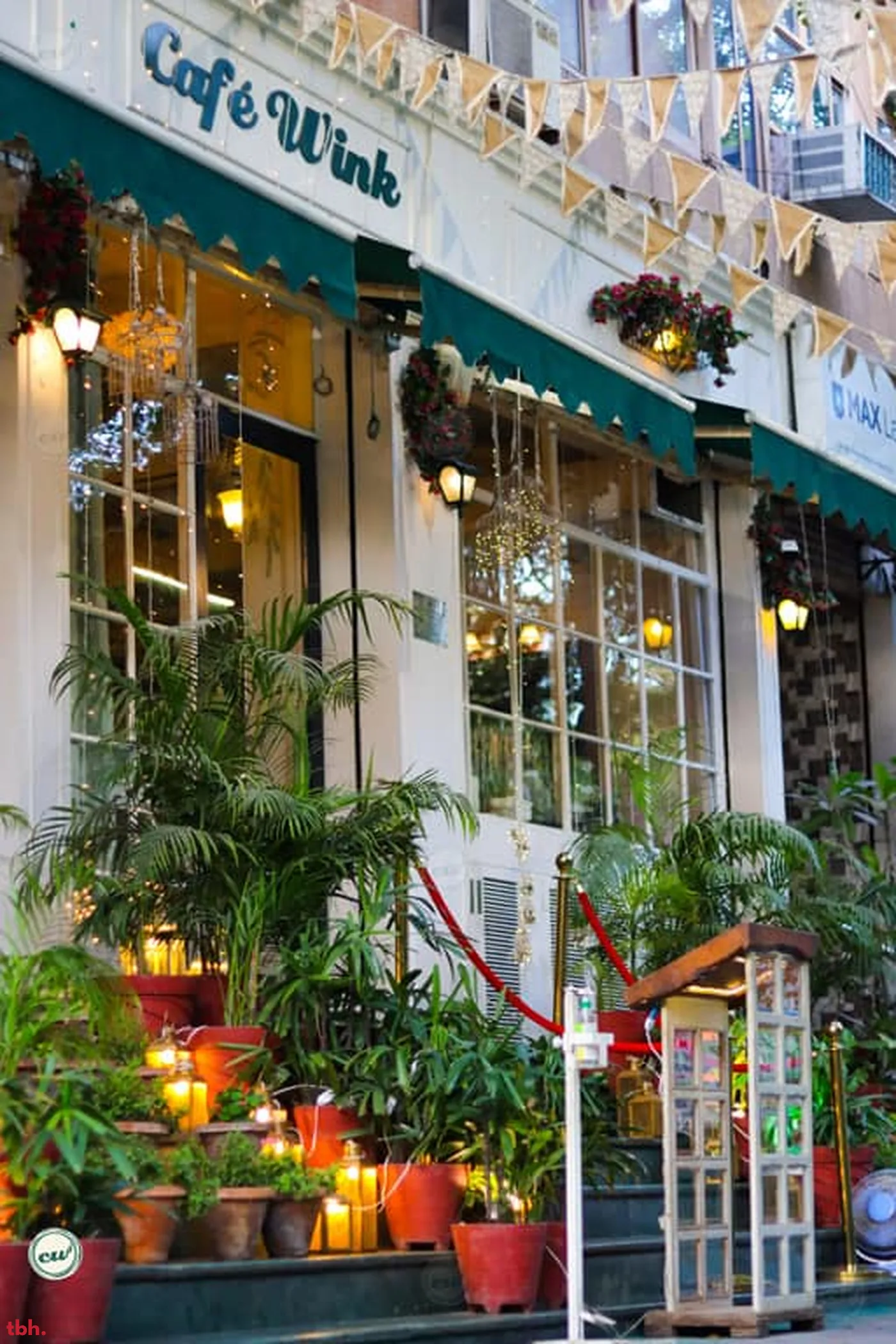 Cafe Wink Outlet Image