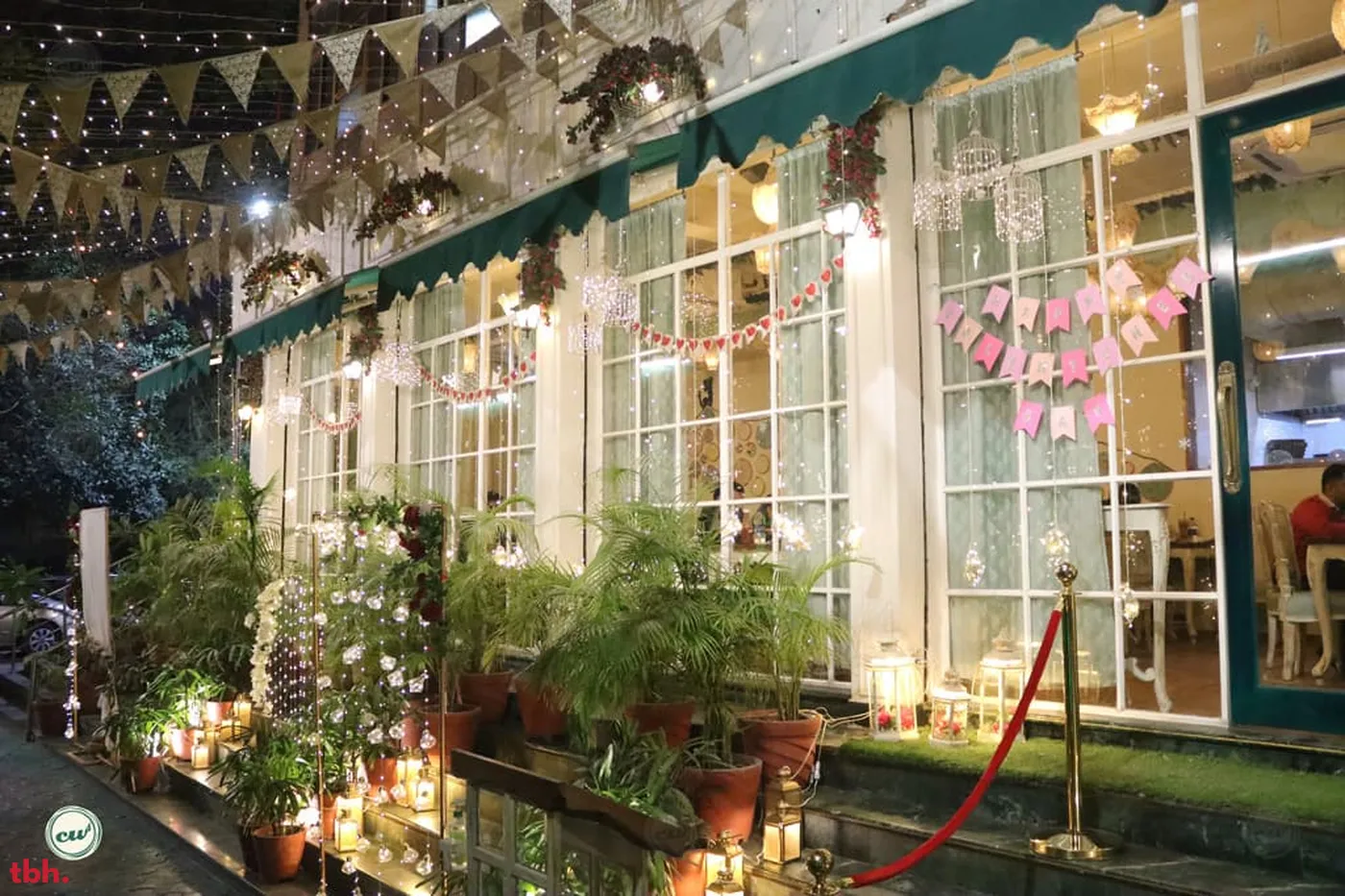 Cafe Wink Outlet Image