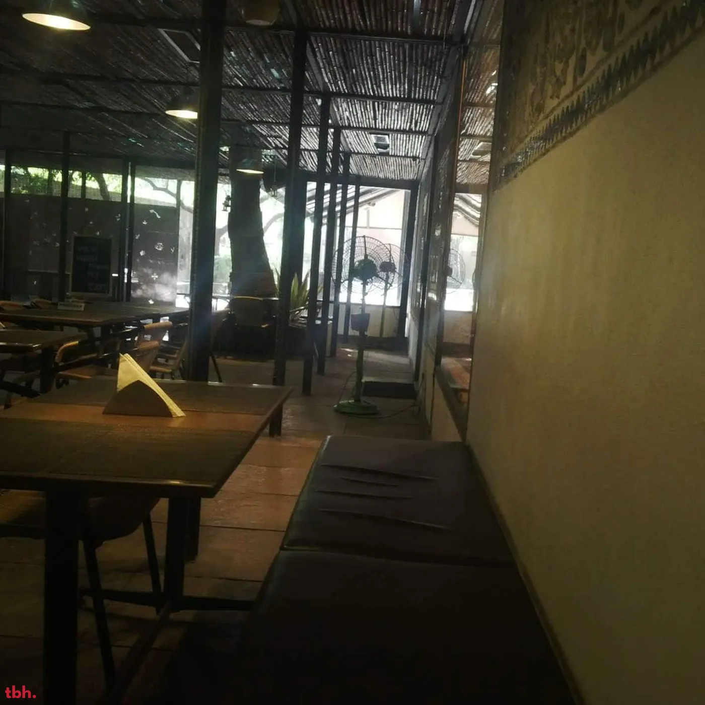 Cafe Lota Outlet Image