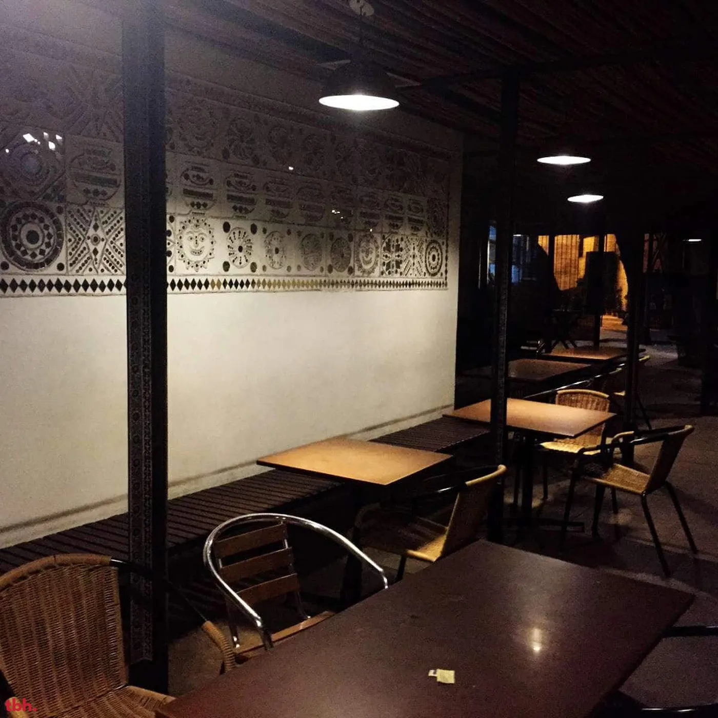 Cafe Lota Outlet Image