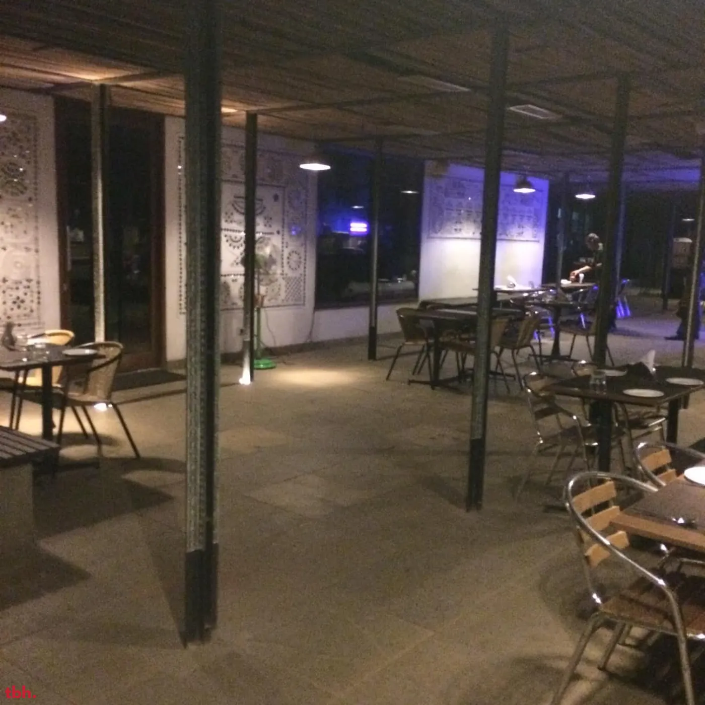 Cafe Lota Outlet Image