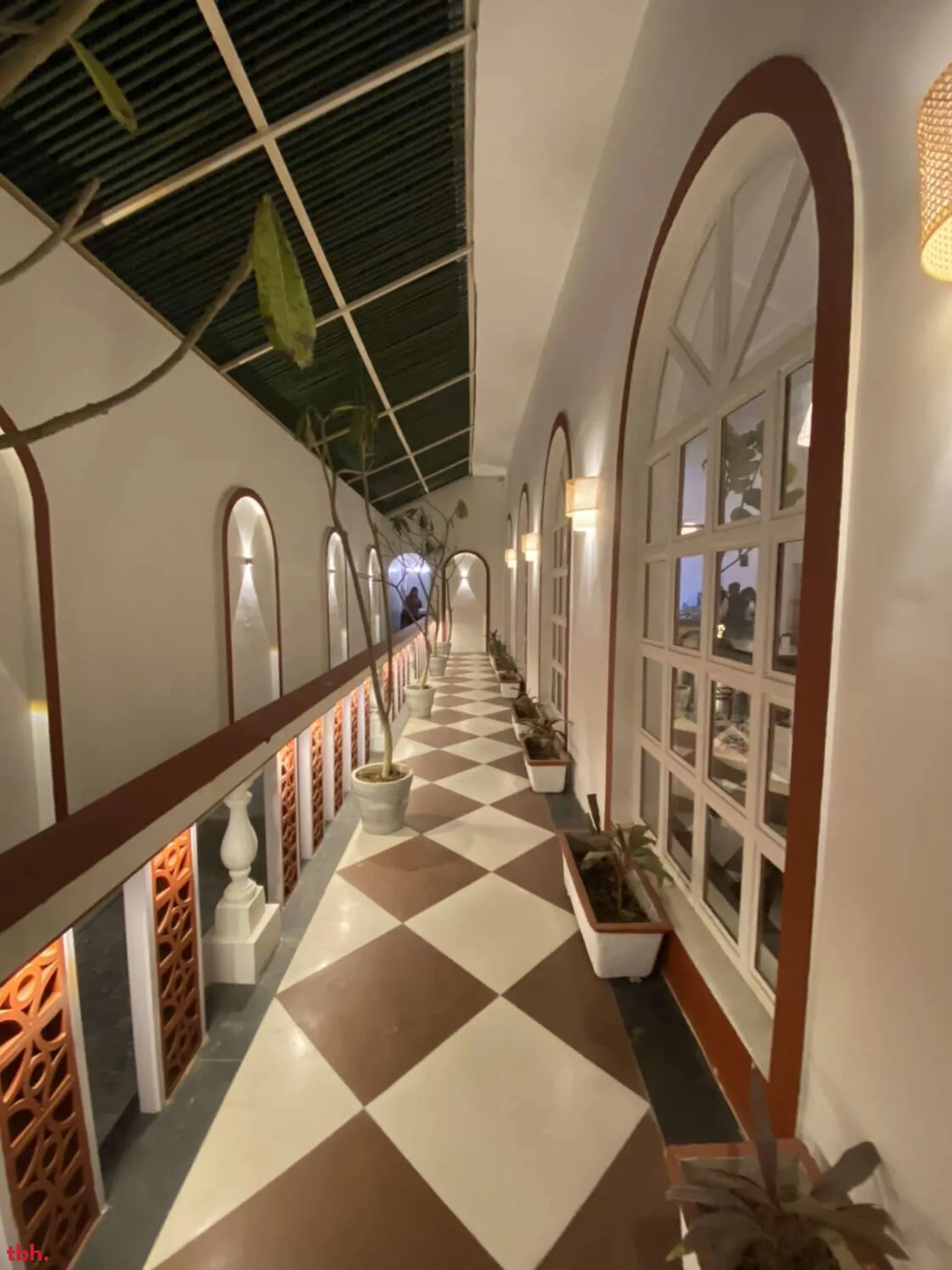 Roastery Coffee House Outlet Image