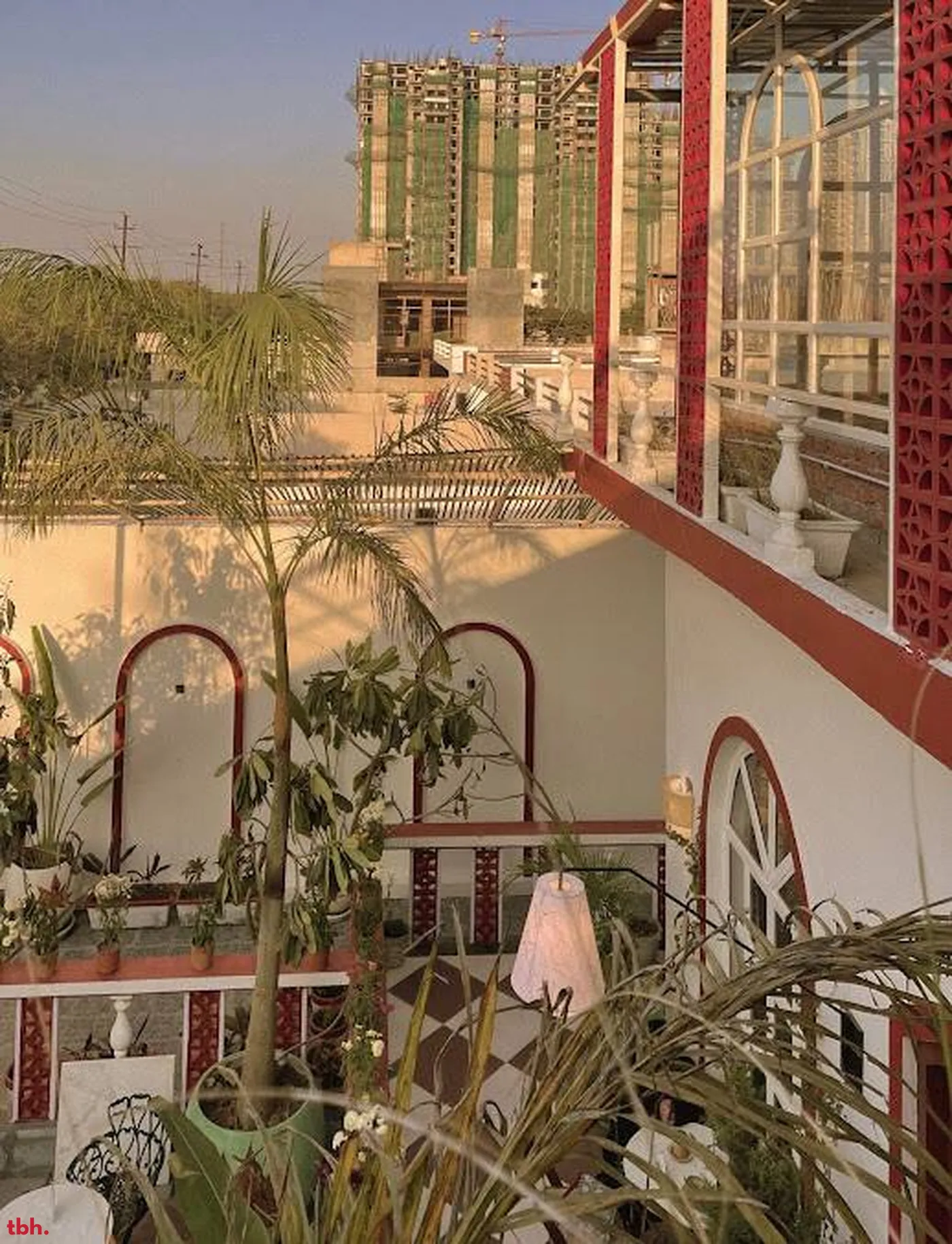 Roastery Coffee House Outlet Image