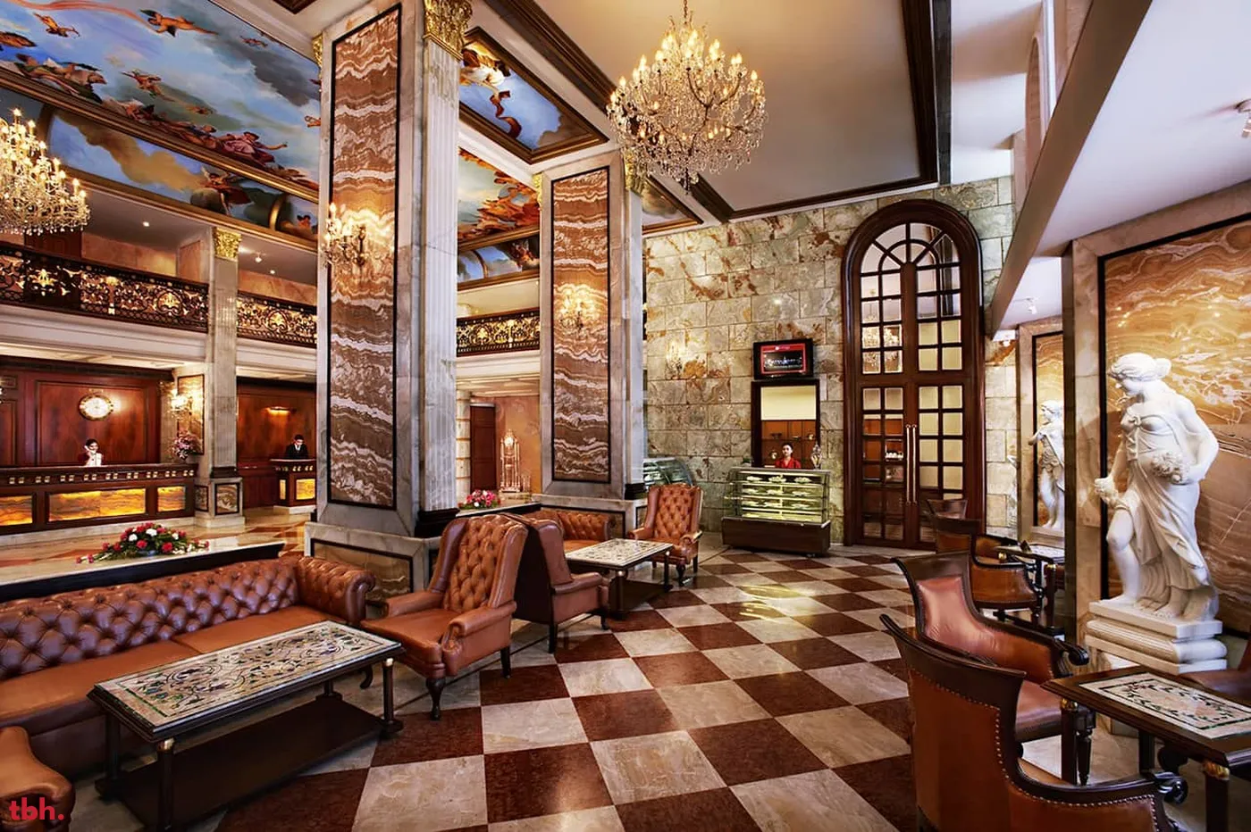 Lord William Tea Lounge - Hotel The Royal Plaza Outlet Image