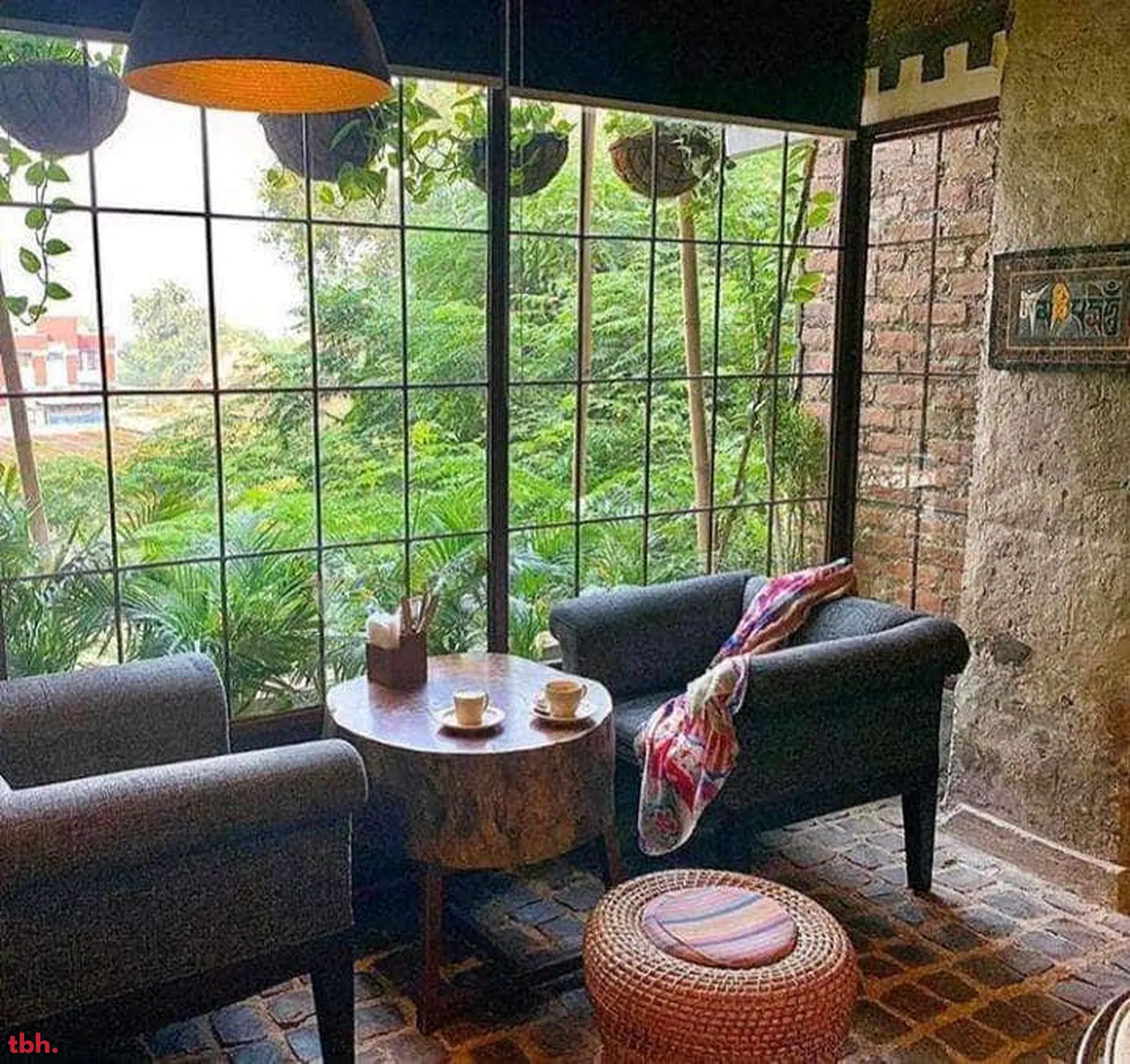 AMA Cafe Outlet Image