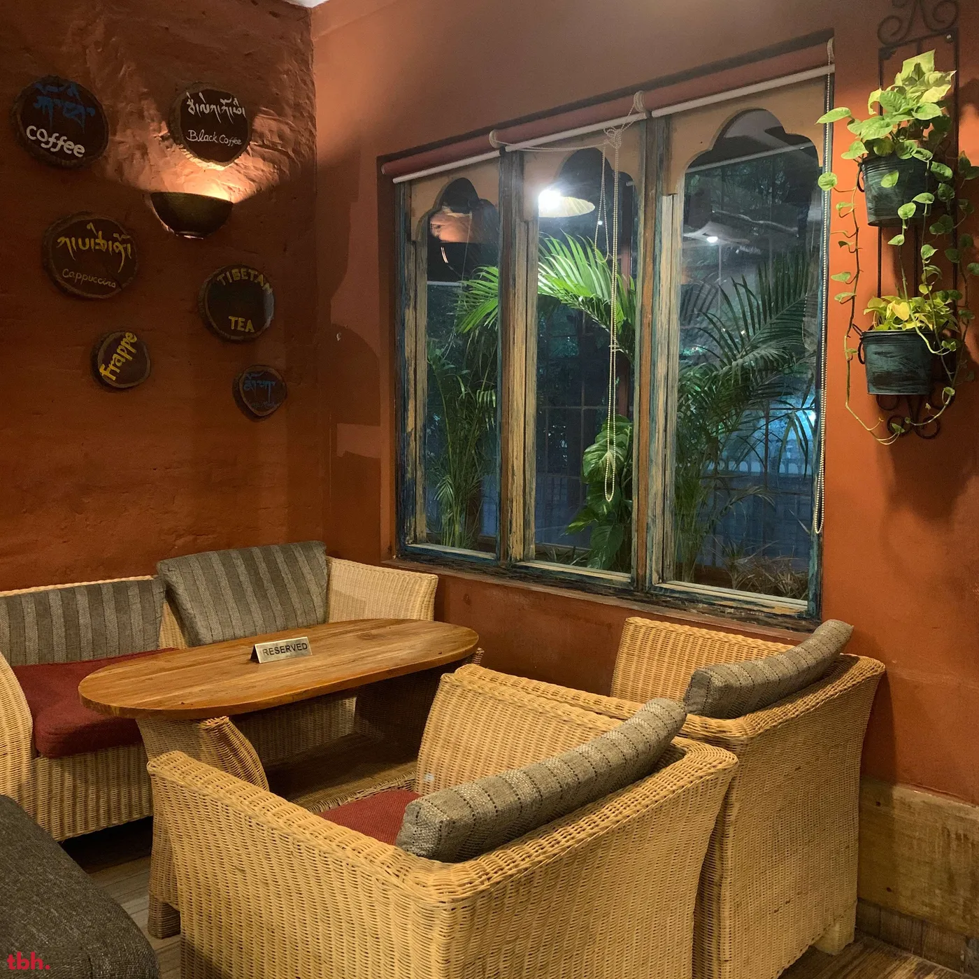 AMA Cafe Outlet Image