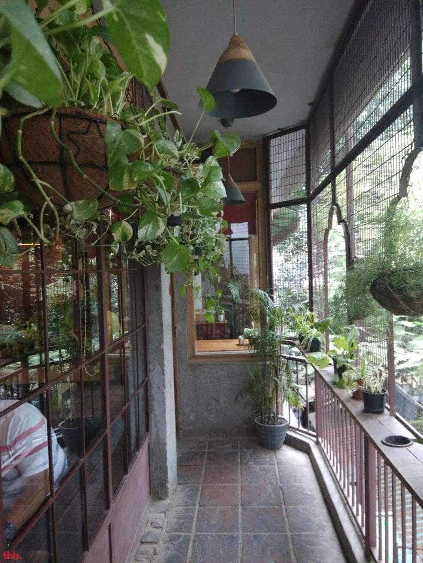 AMA Cafe Outlet Image