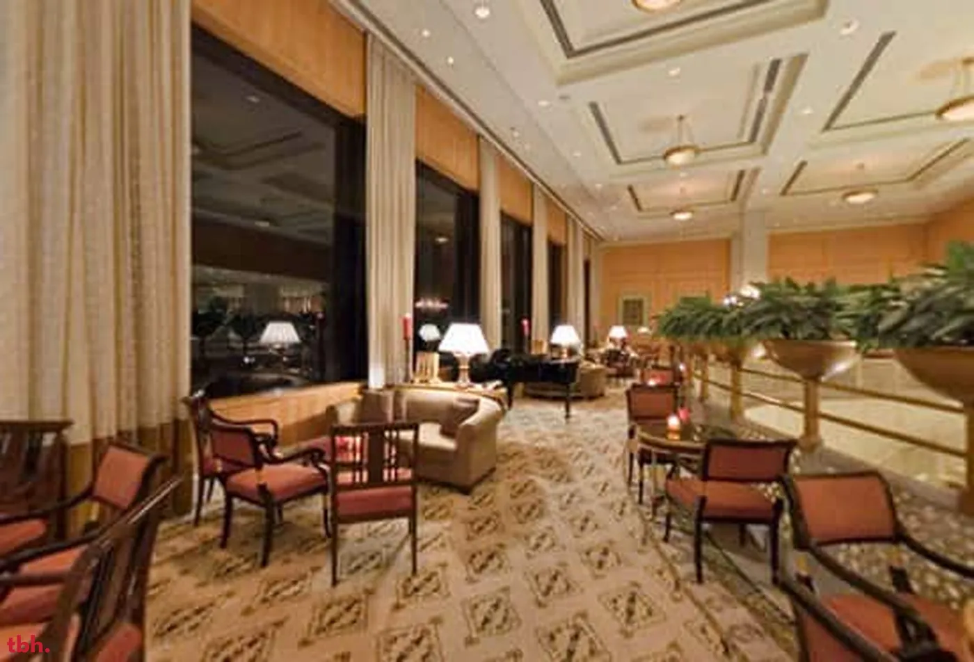 Emperor's Lounge - The Taj Mahal Hotel Outlet Image