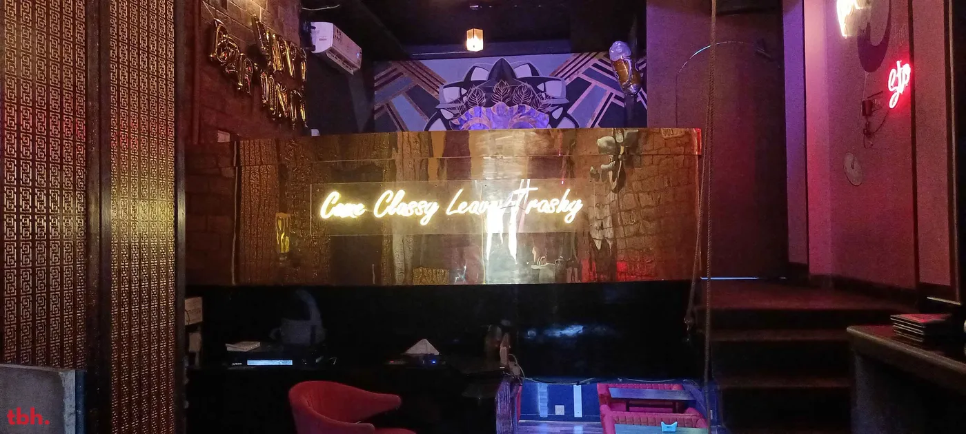 Old Street 205 Outlet Image