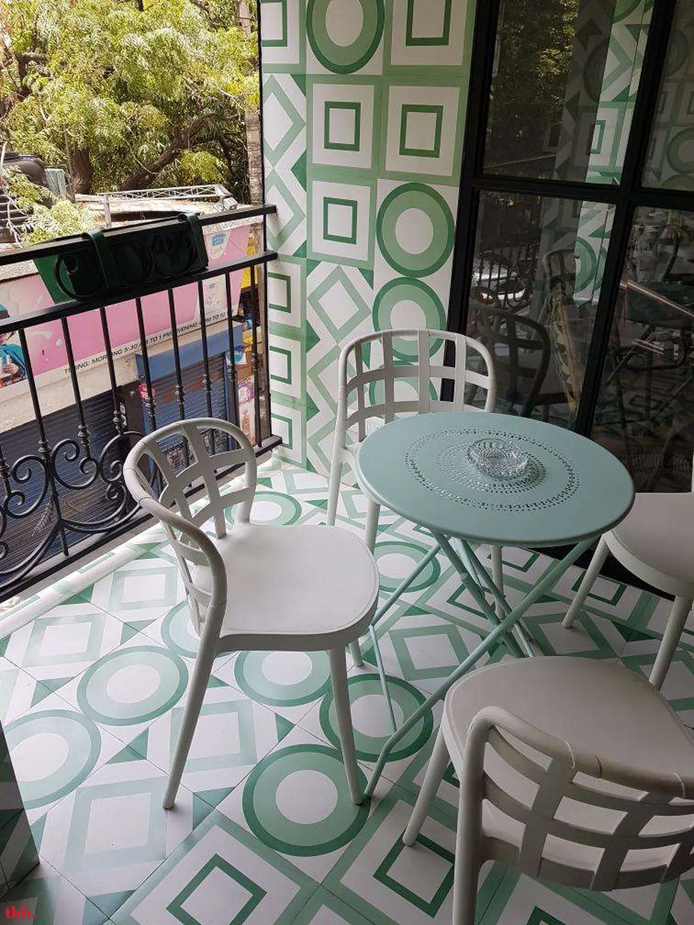 Greenr Cafe Outlet Image