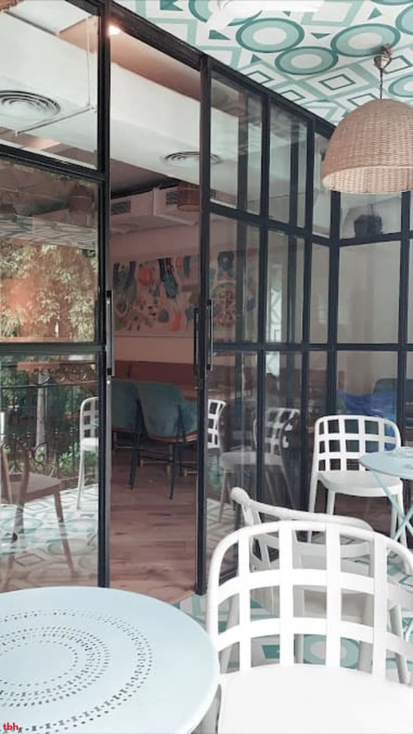 Greenr Cafe Outlet Image