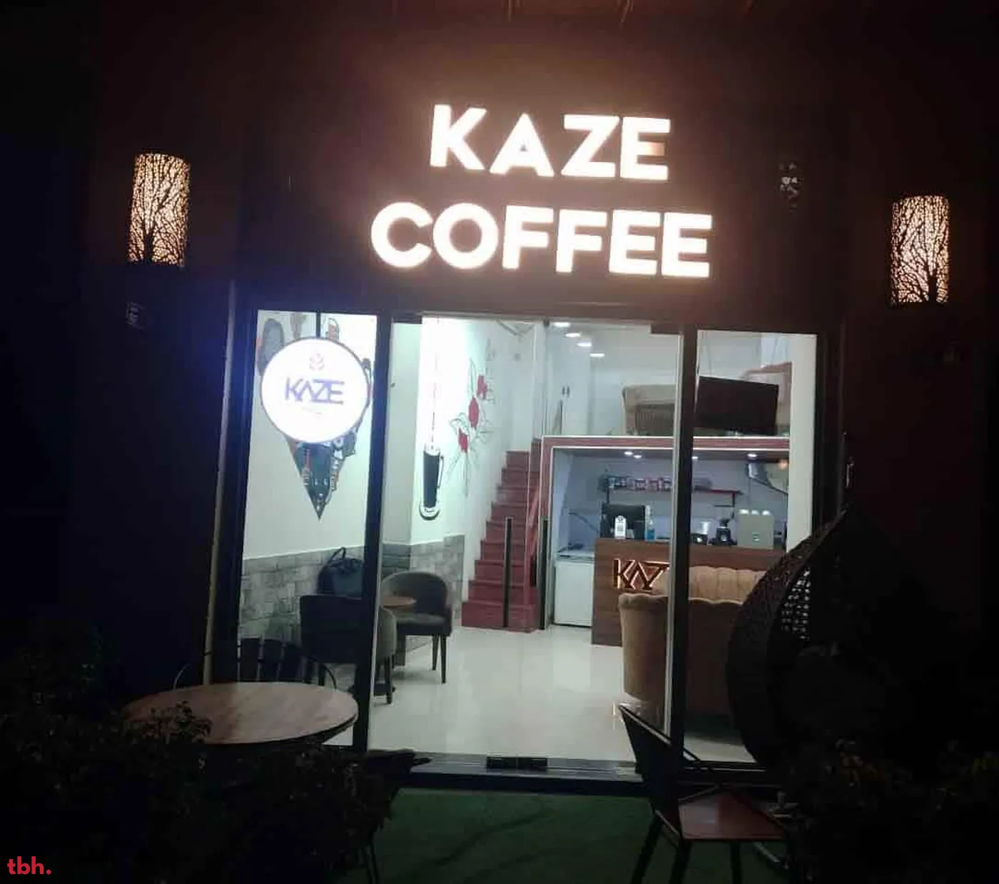 Kaze Coffee outlet image