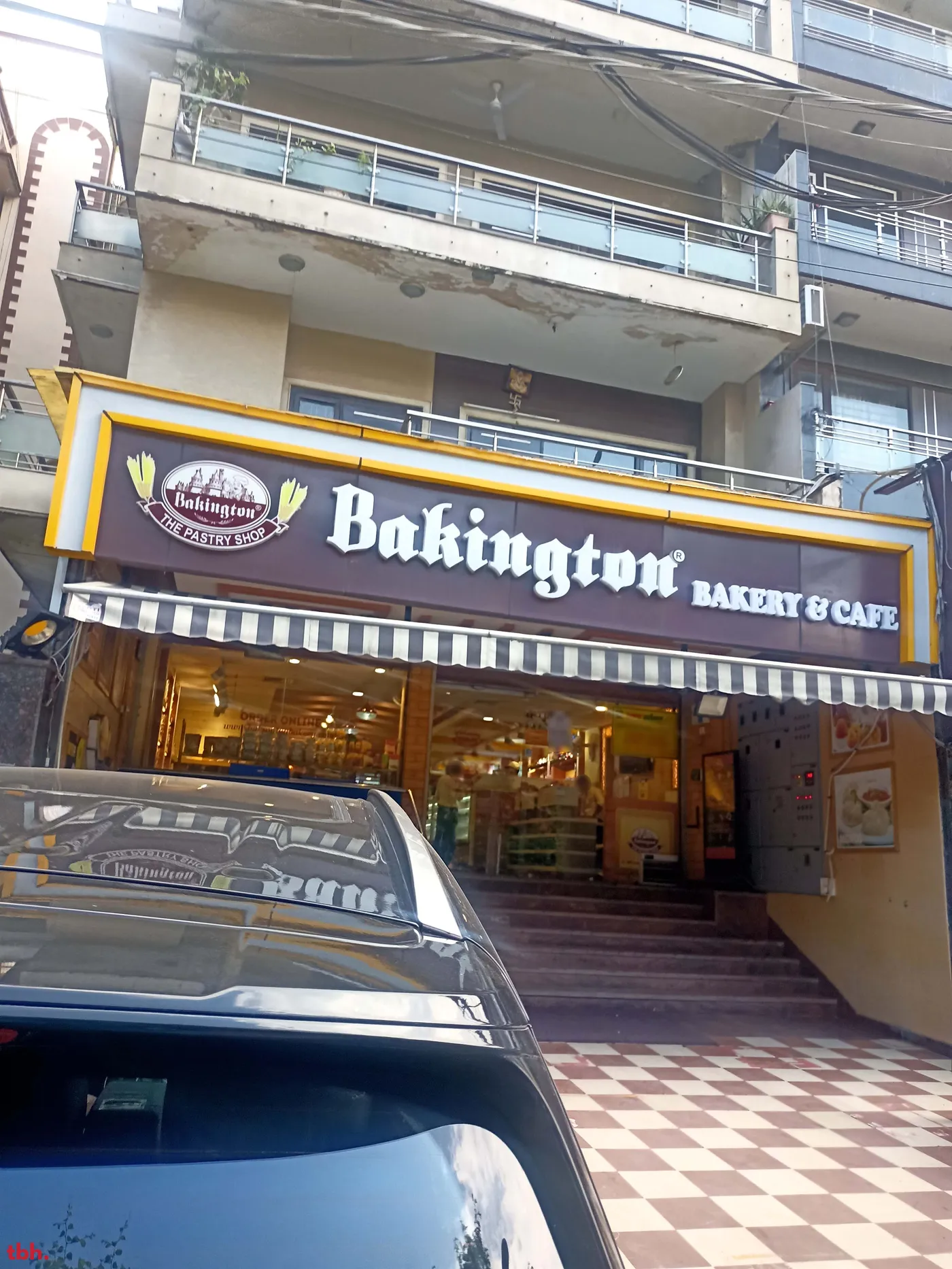 Bakington Bakery & Cafe outlet image