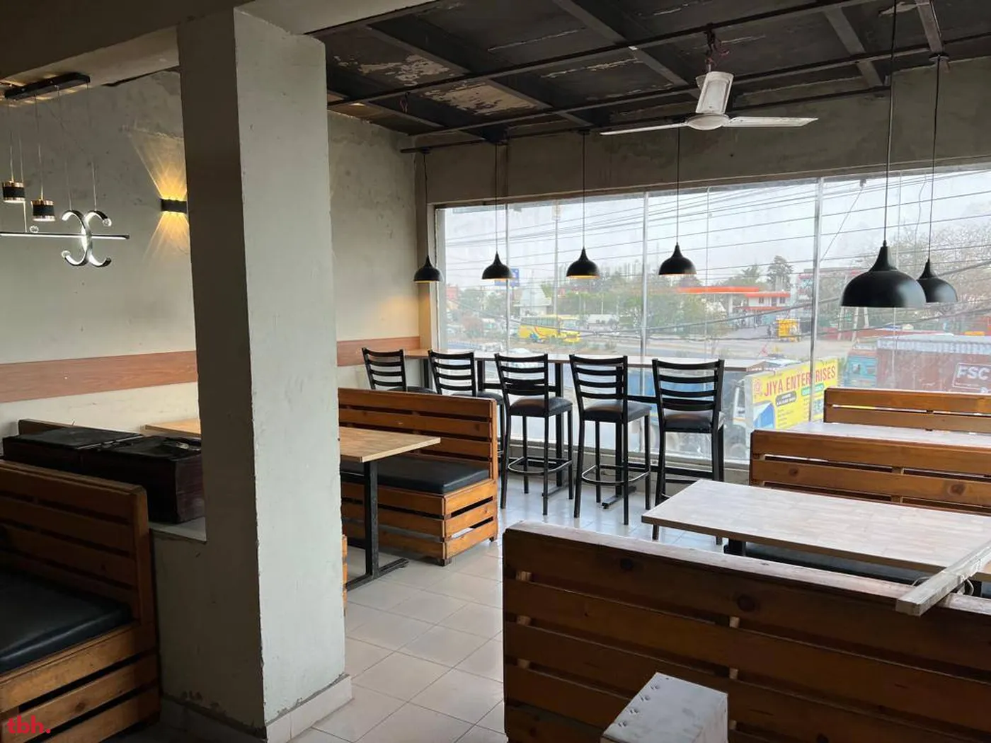 Box Of Slyce Outlet Image