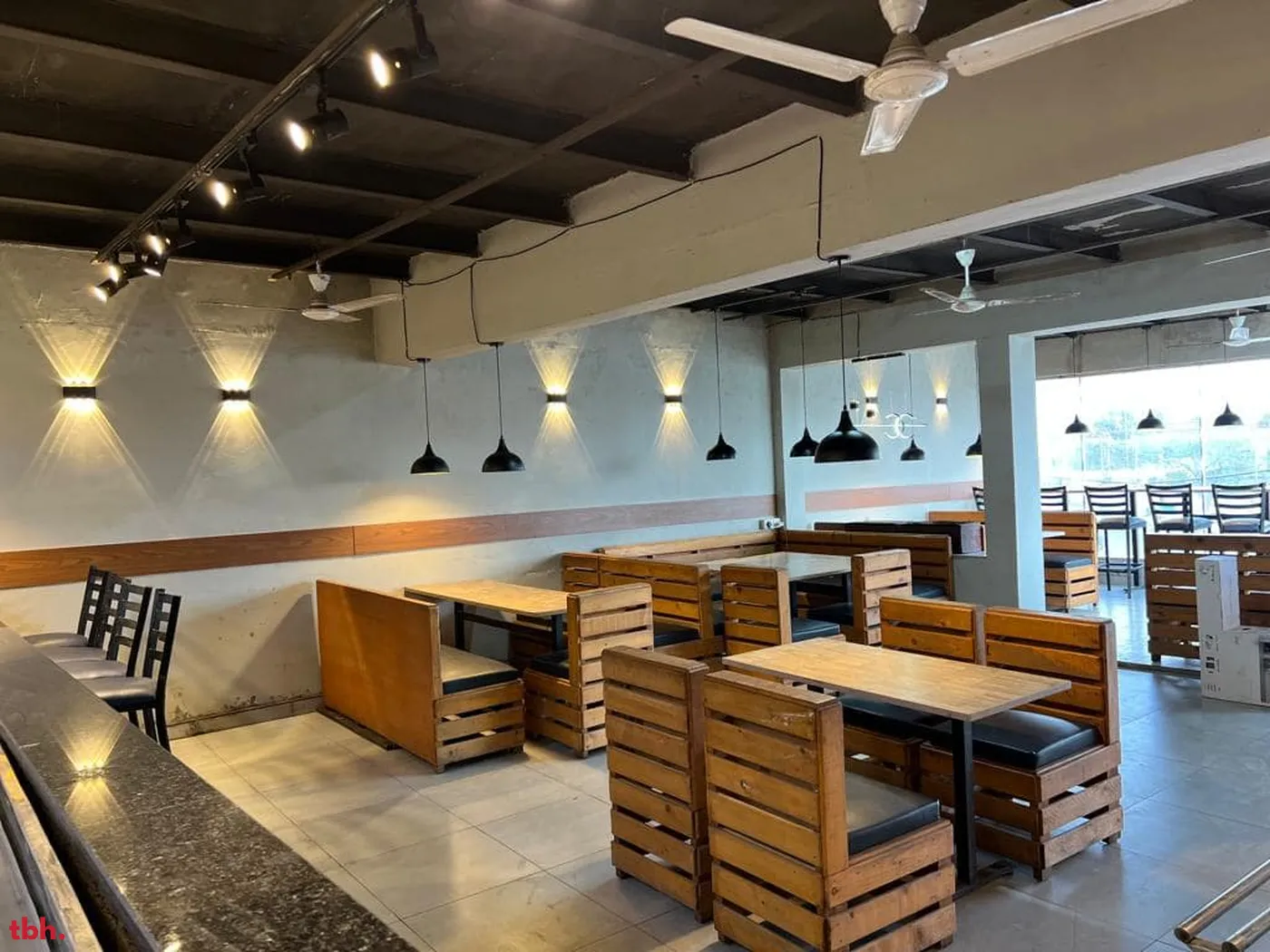 Box Of Slyce Outlet Image