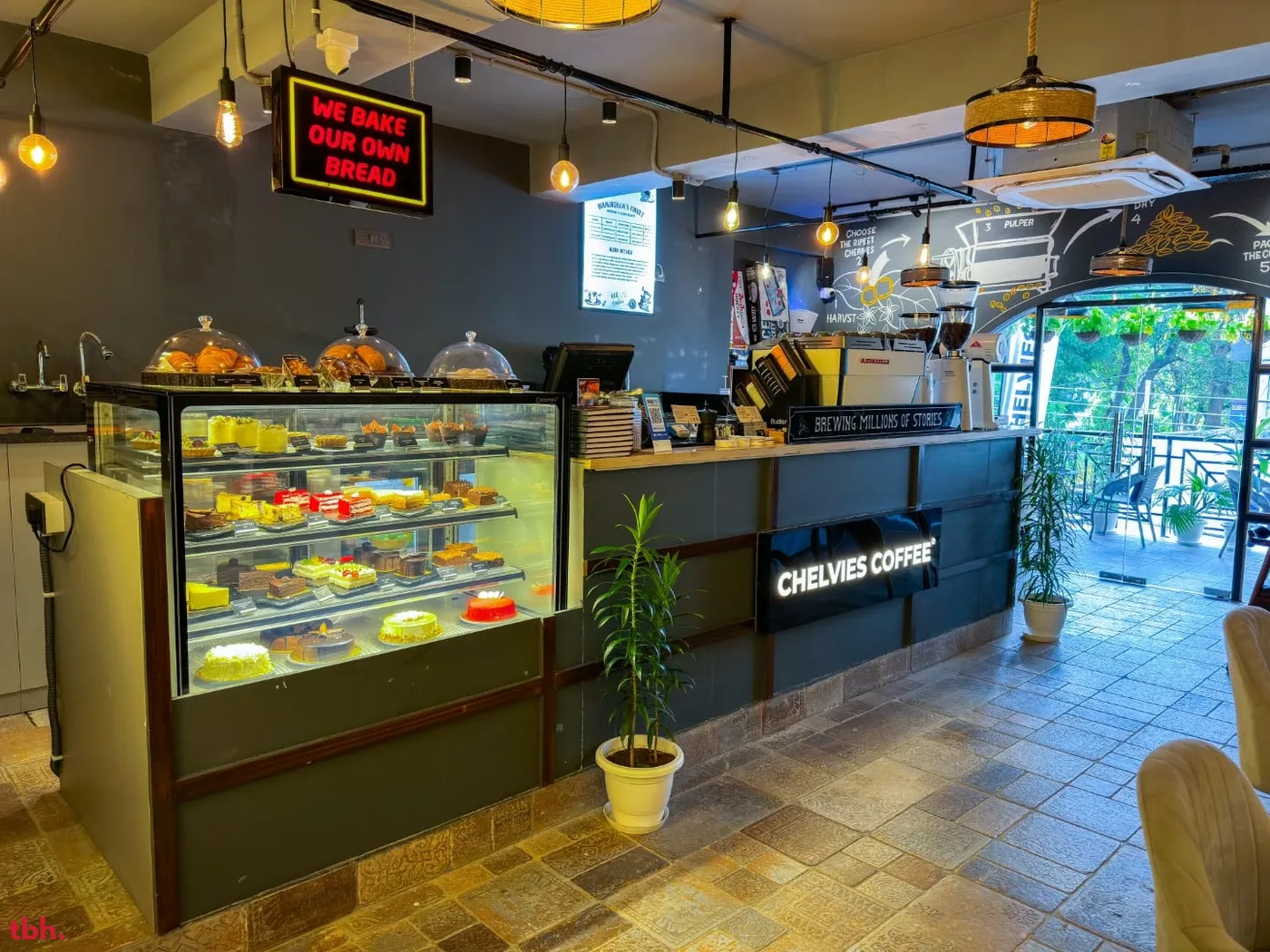 Chelvies Coffee Outlet Image