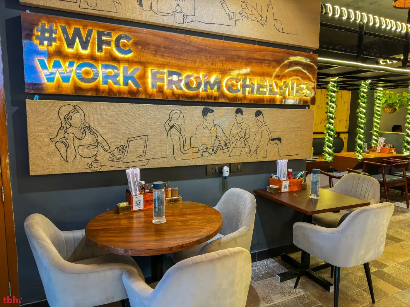 Chelvies Coffee Outlet Image