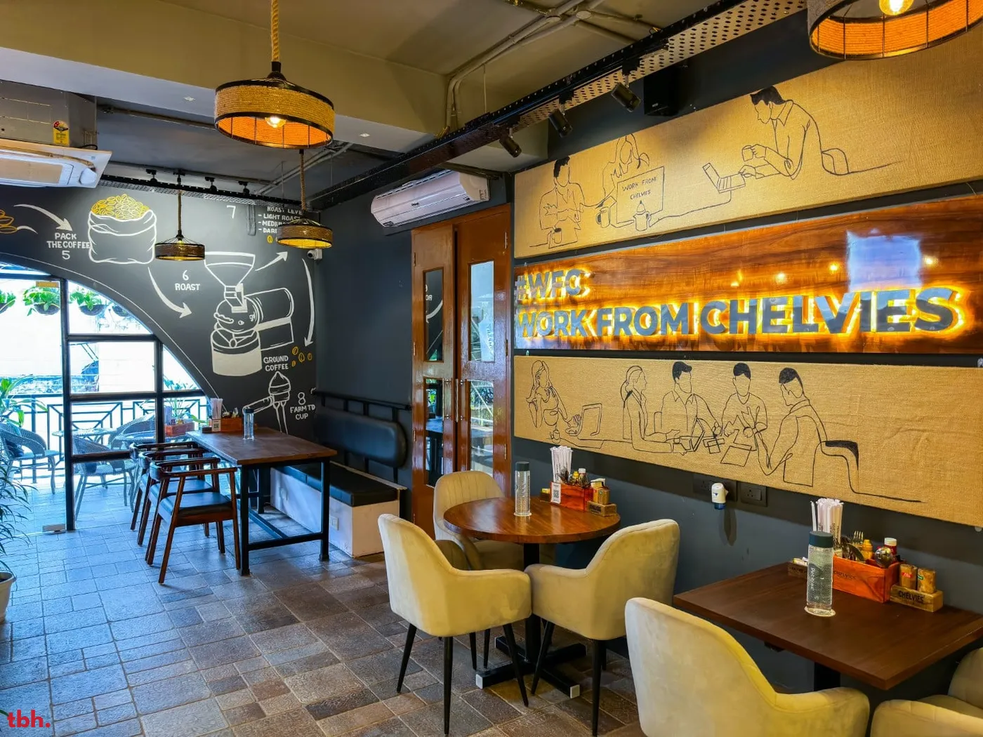 Chelvies Coffee outlet image