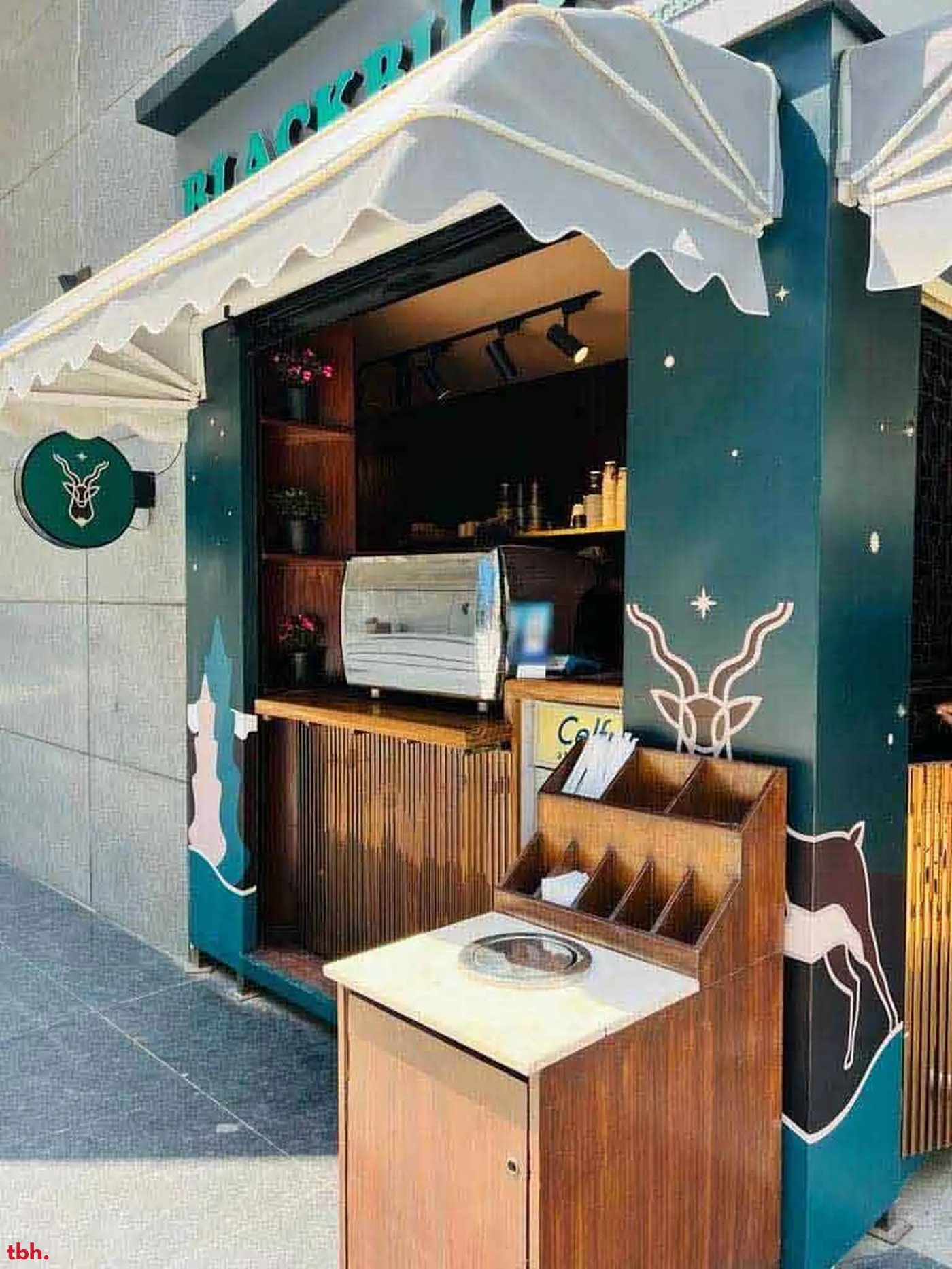 Black Buck's outlet image