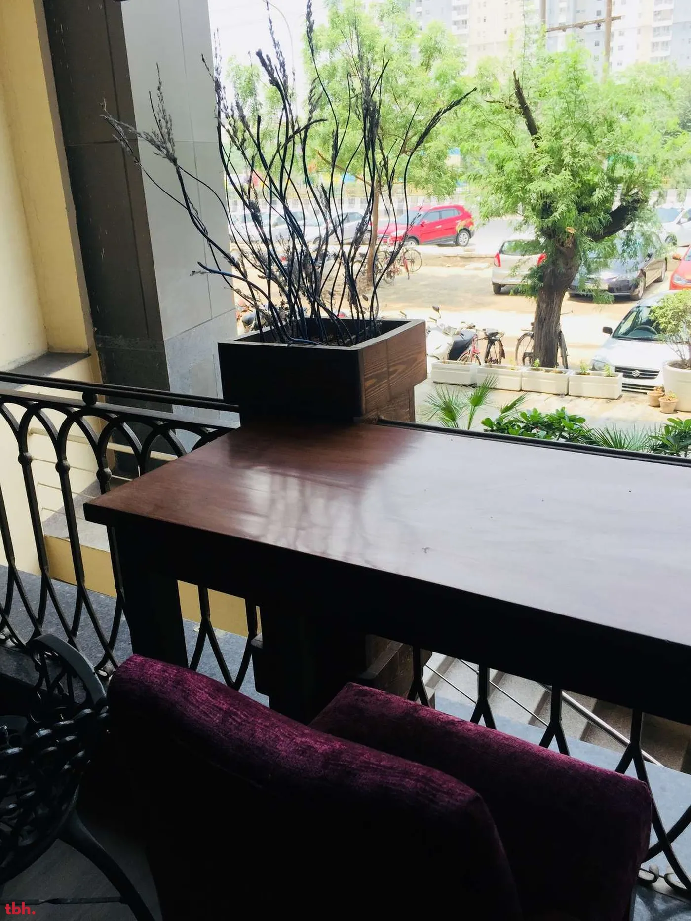 Barista Diner Outlet Image