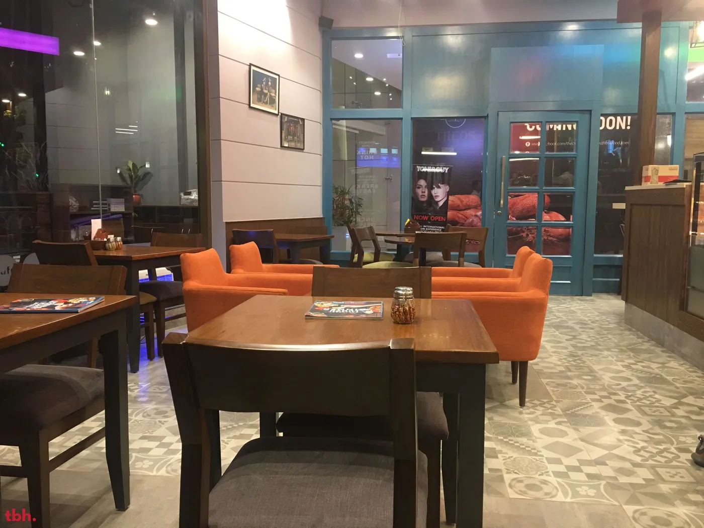 Barista Diner Outlet Image