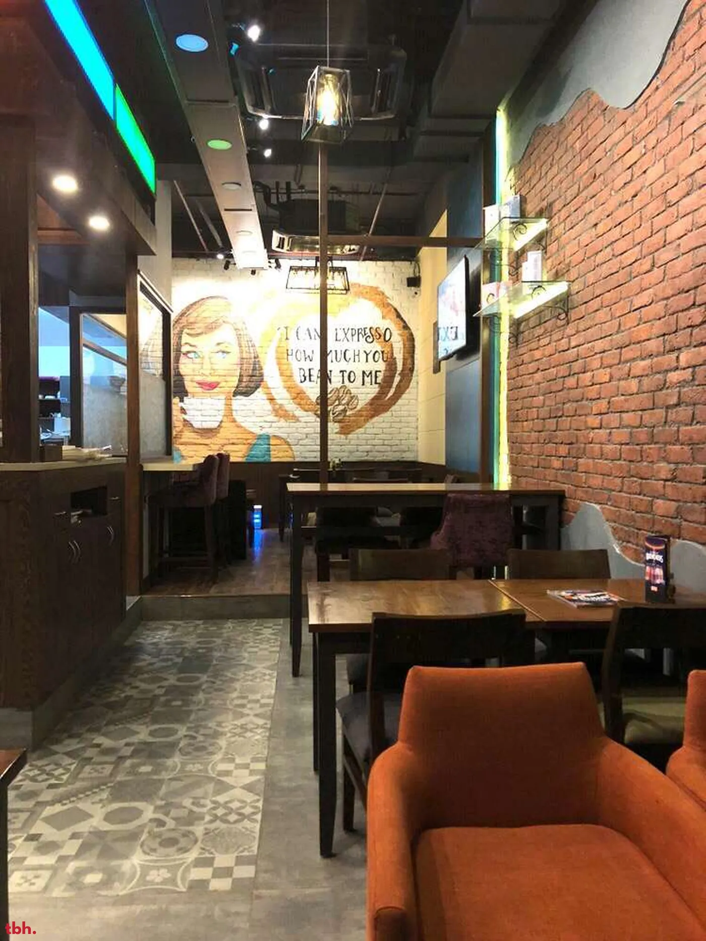 Barista Diner Outlet Image