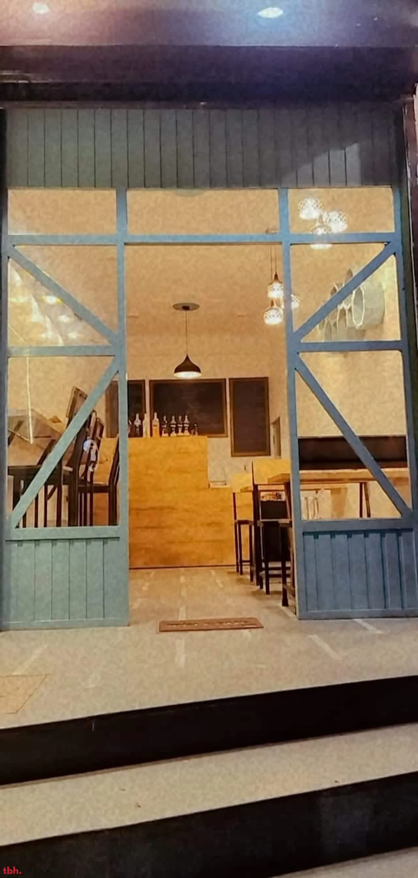 The Hideout Cafe outlet image