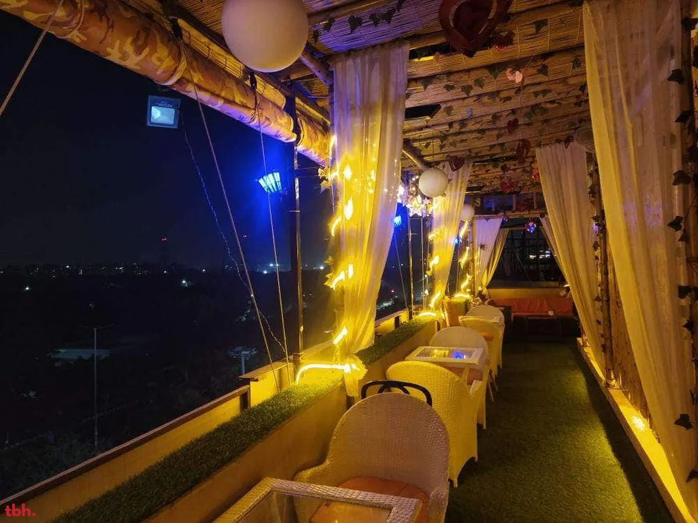 Noshers Cafe Outlet Image