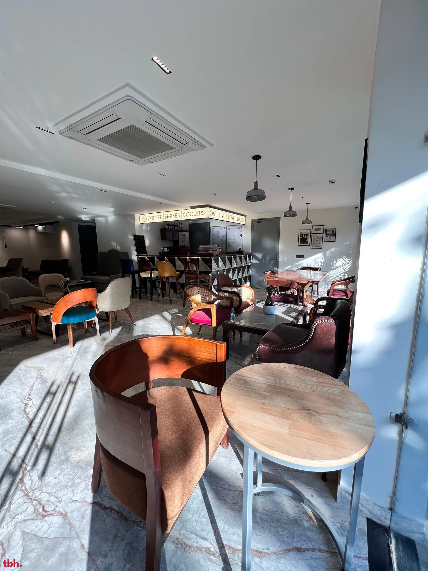 Cafe OMI Outlet Image