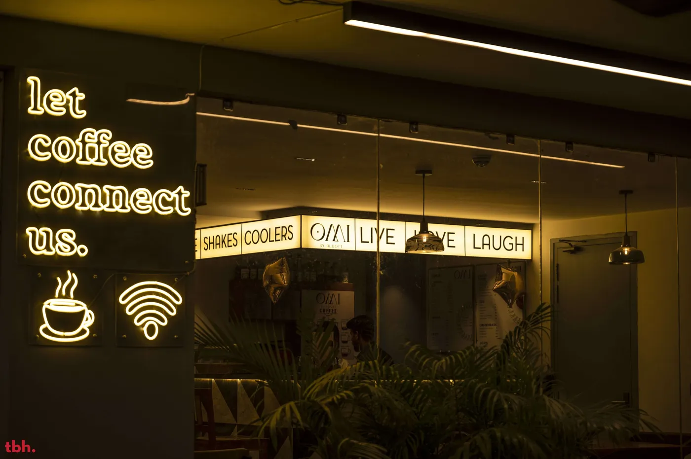 Cafe OMI Outlet Image