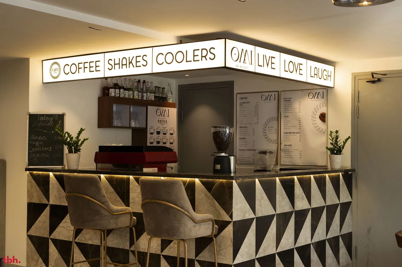 Cafe OMI Outlet Image