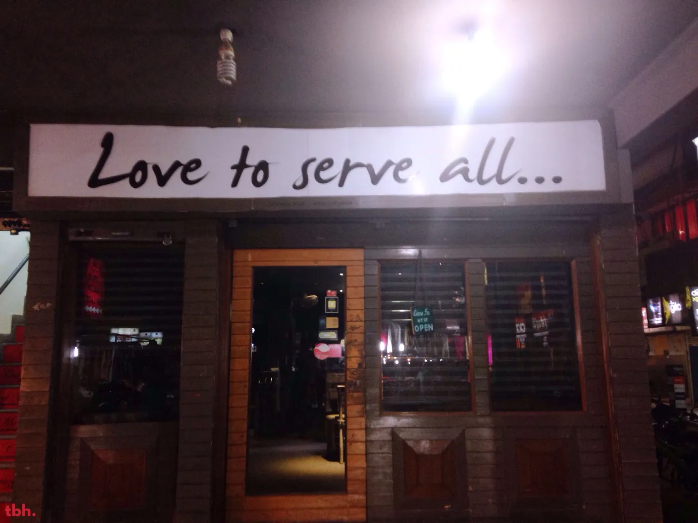 Black Buck's Coffee Outlet Image