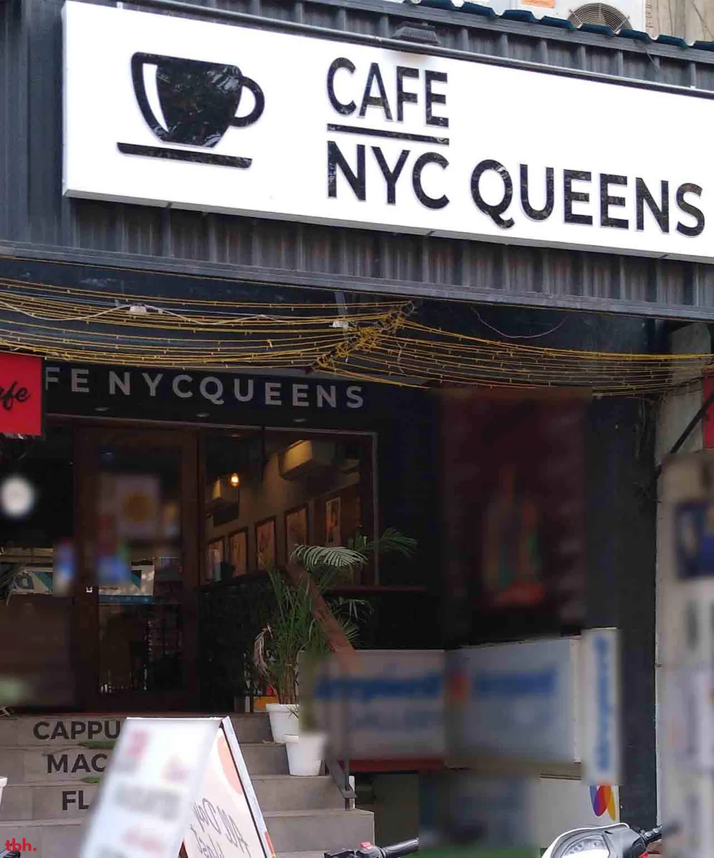 Cafe NYC Queens Outlet Image