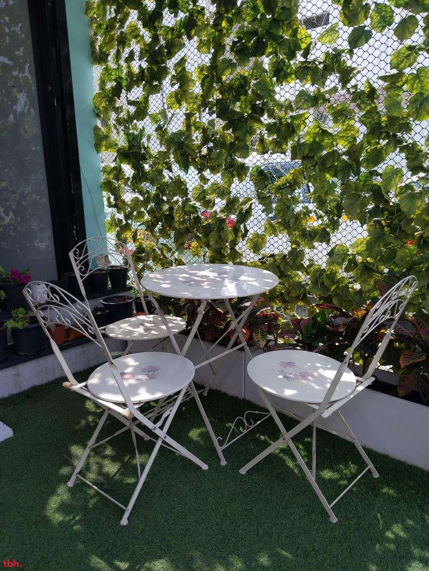 Stormborn Outlet Image