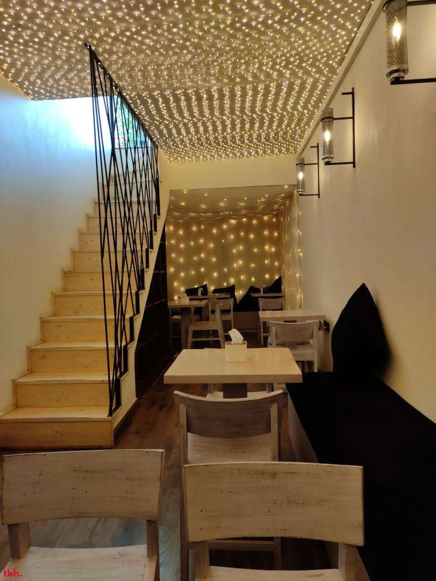 Stormborn Outlet Image