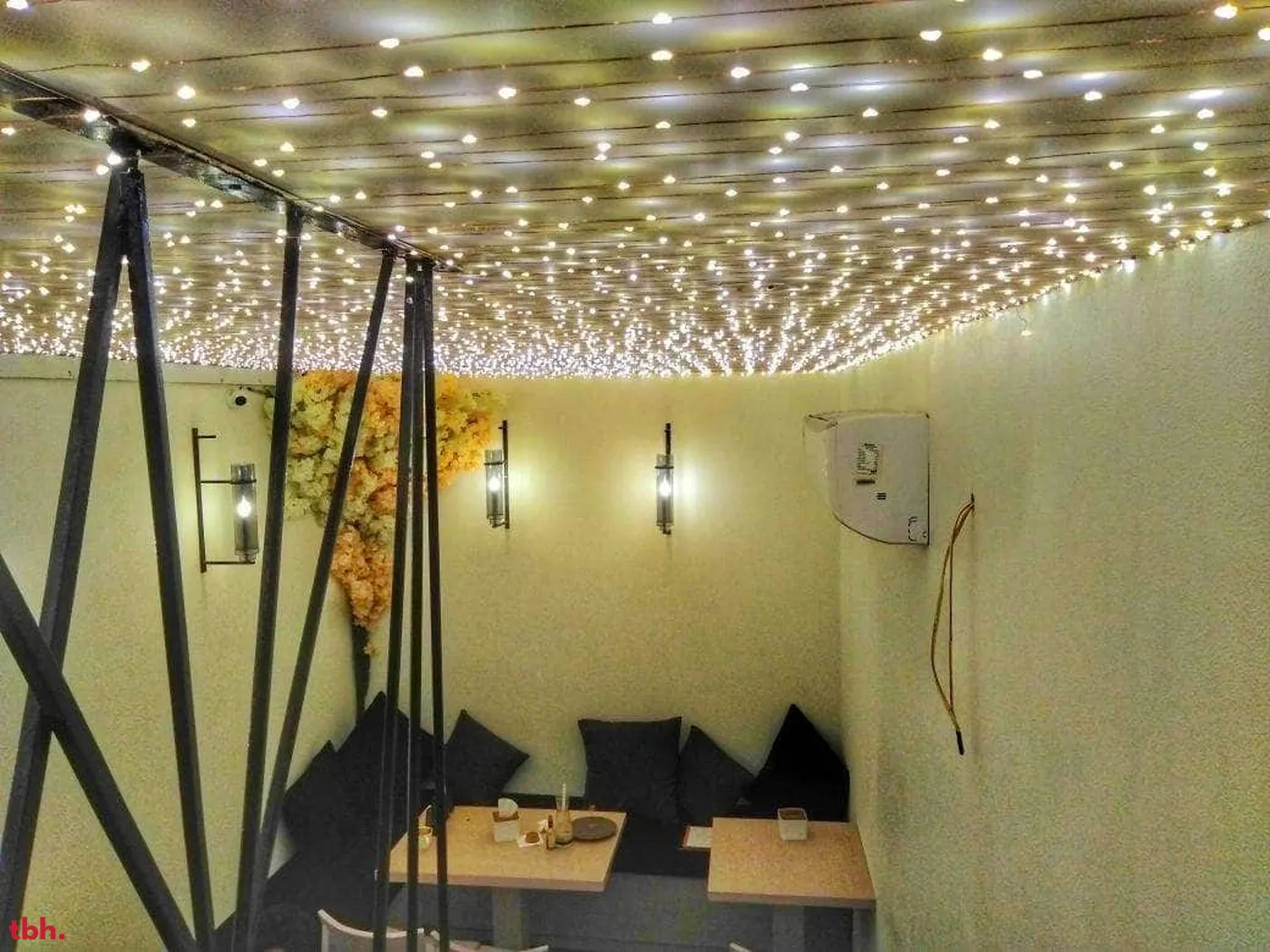 Stormborn Outlet Image