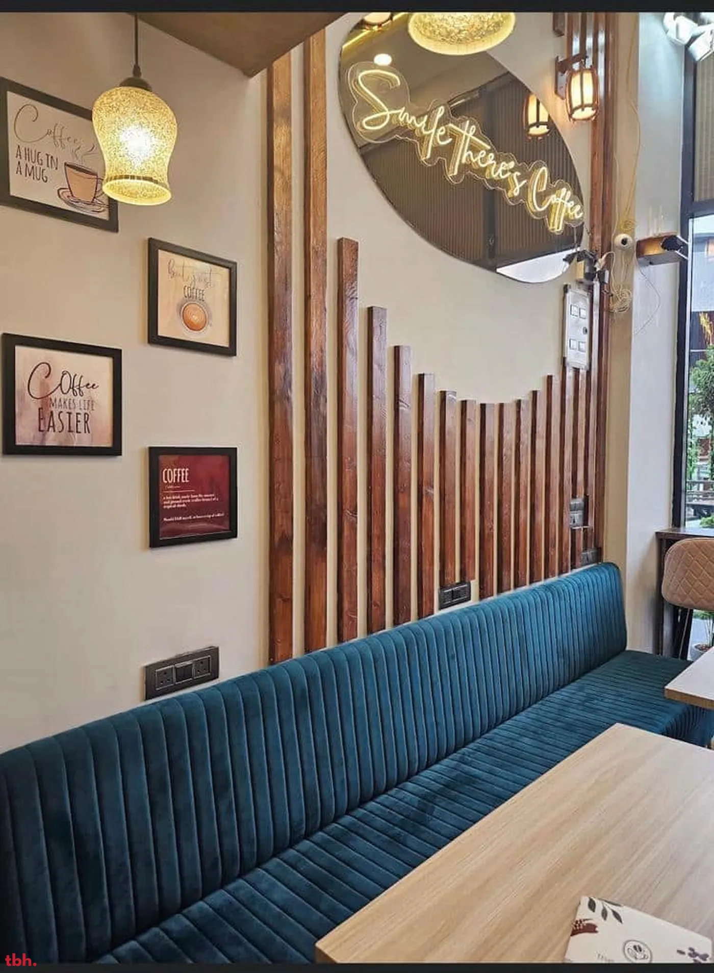 The Coffee Leaf Outlet Image