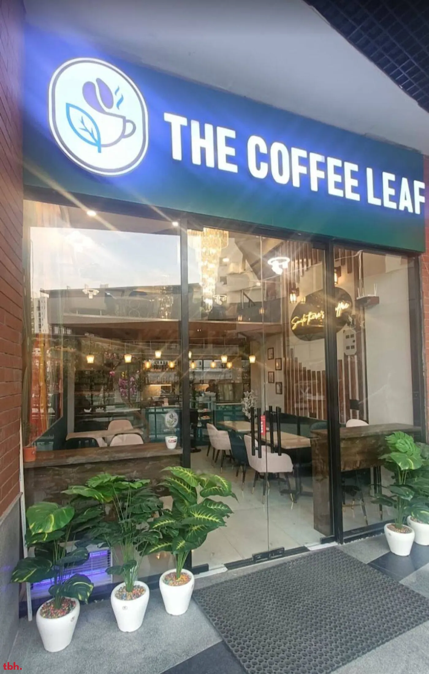 The Coffee Leaf Outlet Image