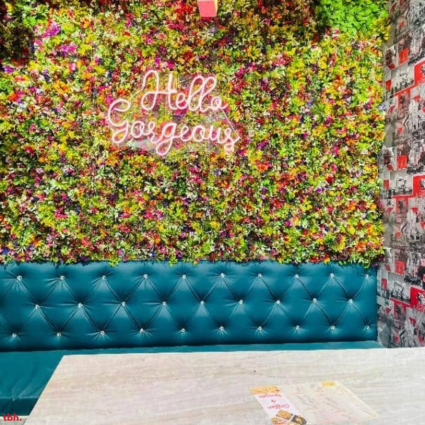 Coffee & Burger outlet image