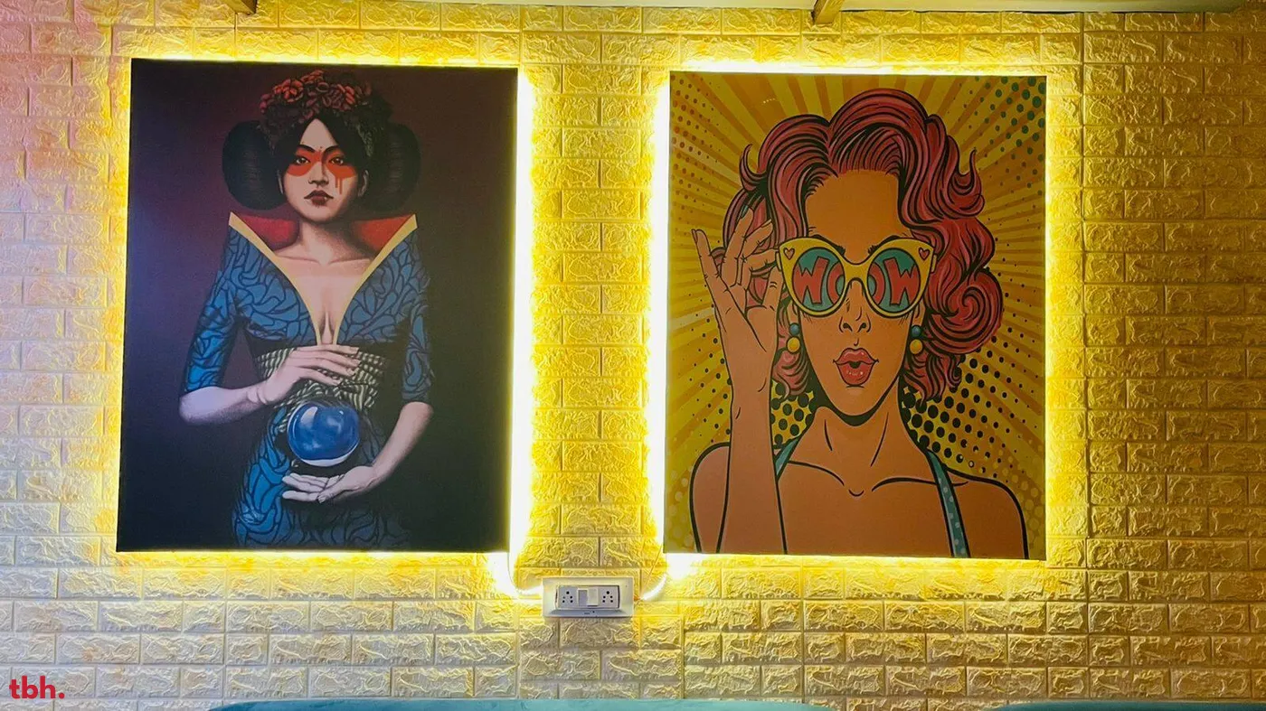 Hide Out Cafe Outlet Image