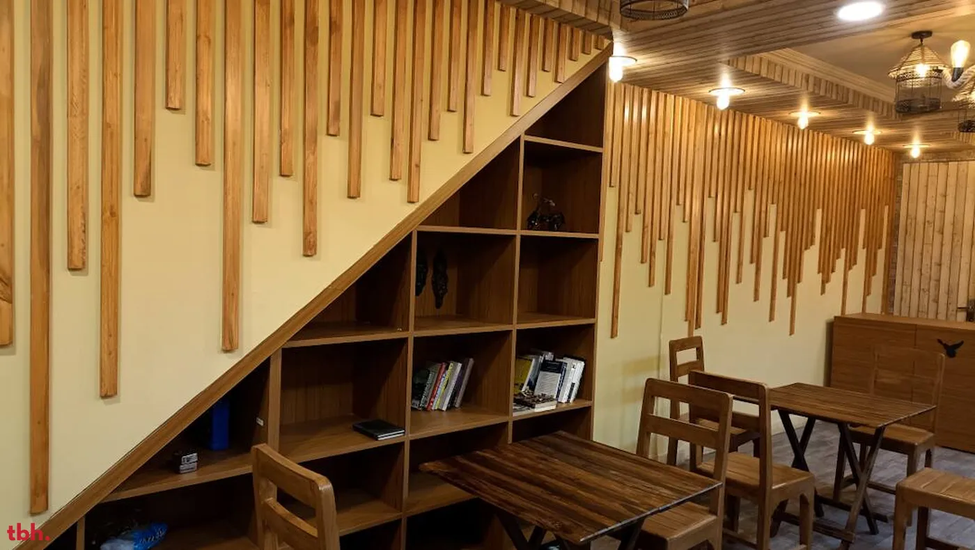 WOODPECKER Outlet Image